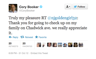 Illustration for article titled Newark Mayor Cory Booker Is the Ultimate Hurricane Hero